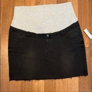 Thyme Maternity black stretchy denim skirt XXL